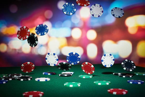 Discover Premium Live Tables at the best online casino sites Singapore for Casino Fans
